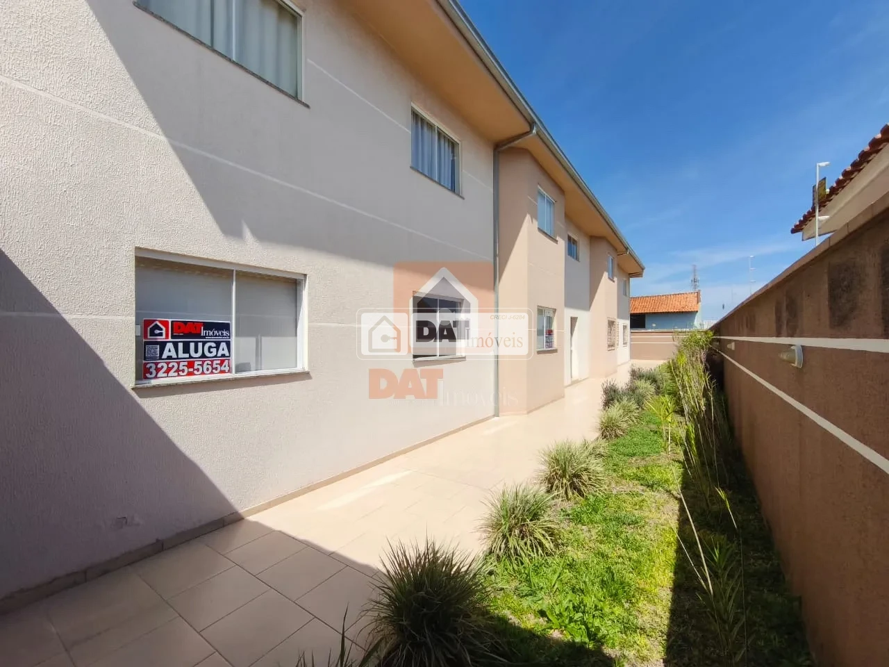 Apartamento Para Locação No Bairro órfãs