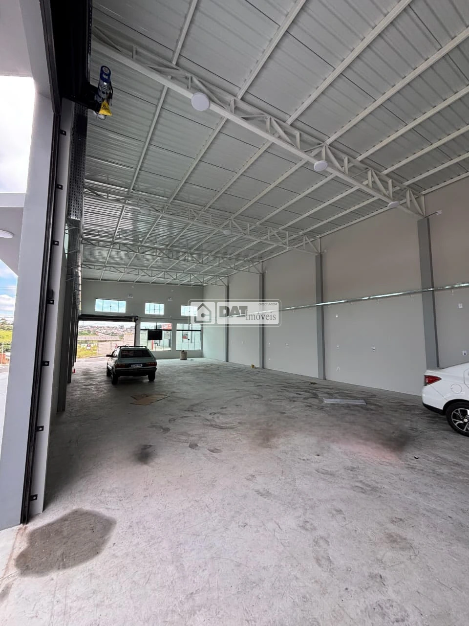 Barracão No Bairro Orfãs