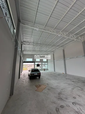 Barracão No Bairro Orfãs