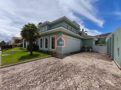 Sobrado Em Condominio Fechado Para Locação 