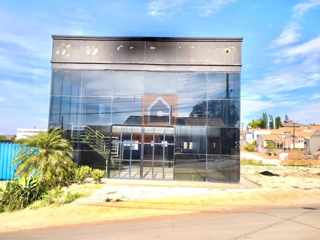 Barracão De Esquina à Venda No Bairro Piriquitos
