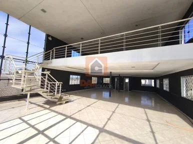 Barracão De Esquina à Venda No Bairro Piriquitos