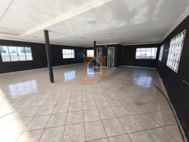 Barracão De Esquina à Venda No Bairro Piriquitos