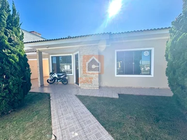 Casa à Venda Em Uvaranas 