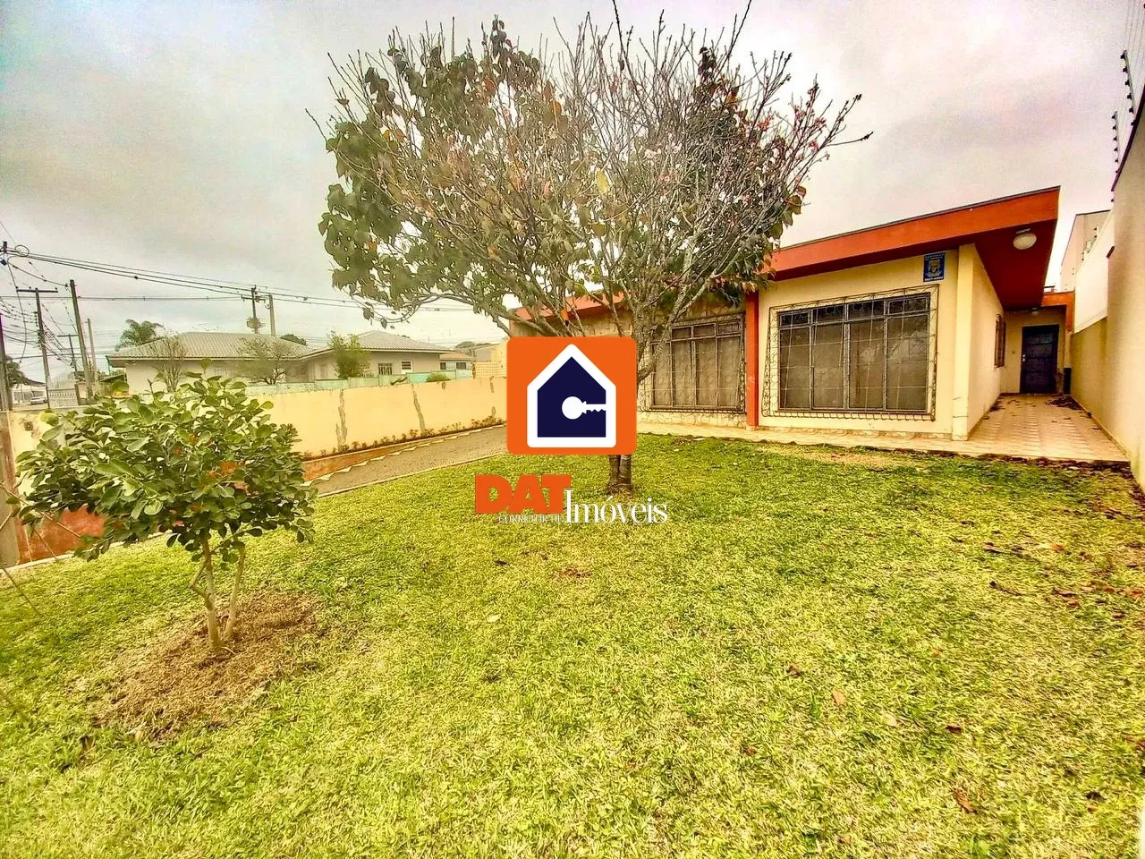 Casa Comercial Para Locação No Bairro Oficinas