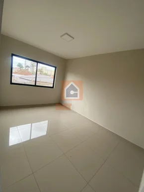 Sobrado à Venda No São José