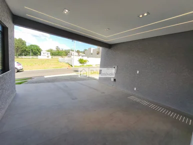 Casa à Venda Em órfãs