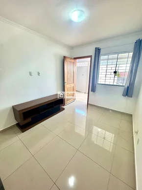 Casa Para Locação Em Uvaranas