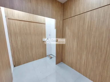 Sala Comercial Nova Rússia