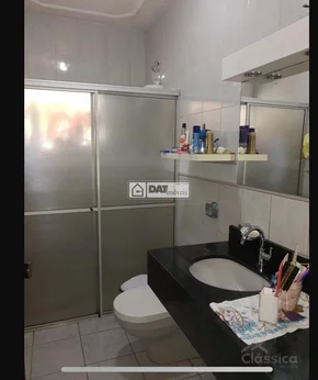 Casa à Venda Em Uvaranas