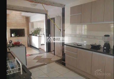 Casa à Venda Em Uvaranas