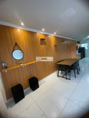 Casa à Venda No Bairro Neves