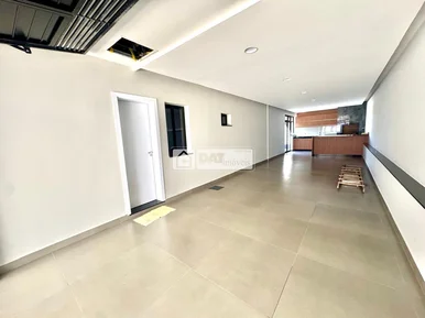 Casa Semimobiliada Para Locação No Centro