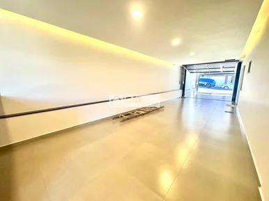 Casa Comercial Semimobiliada Para Locação No Centro