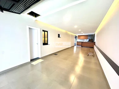 Casa Comercial Semimobiliada Para Locação No Centro