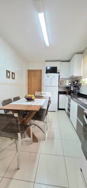 Apartamento à Venda No Centro