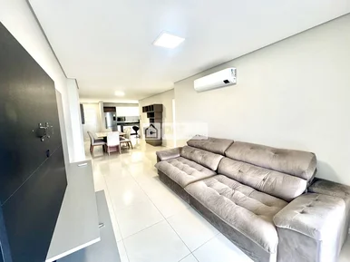 Apartamento Mobiliado Para Locação No Centro