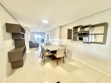 Apartamento Mobiliado Para Locação No Centro