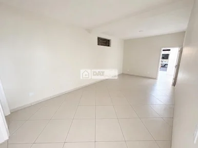 Sala Comercial Para Locação No Centro