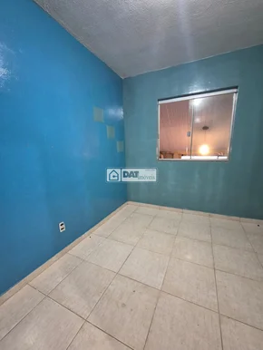 Casa Para Locação No Bairro Contorno