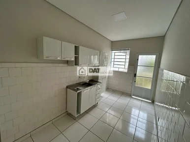 Apartamento Semi-mobiliado Para Locação No Centro