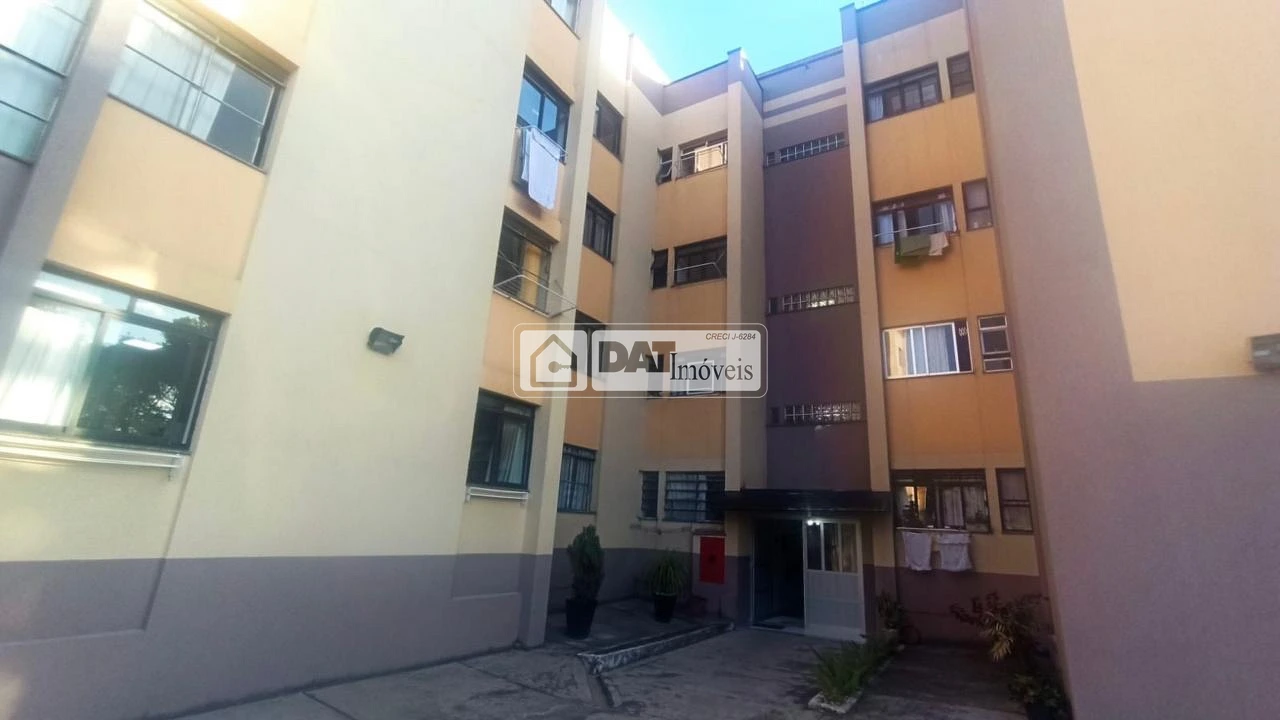 Apartamento  No Condomínio Monteiro Lobato