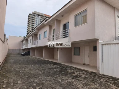 Sobrado Para Locação No Bairro órfãs
