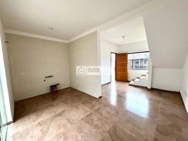 Sobrado Em Uvaranas