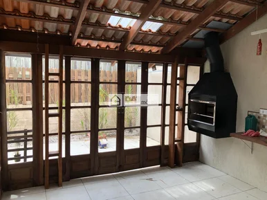 Casa à Venda No Bairro órfãs