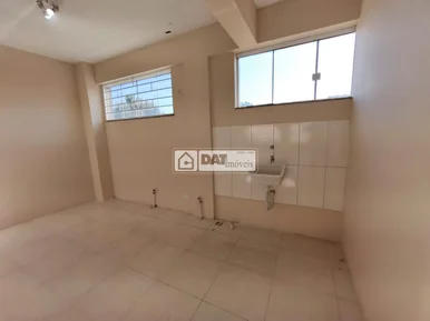 Sala Comercial Em órfãs