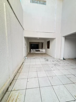 Imóvel Comercial E Residencial No Bairro Contorno