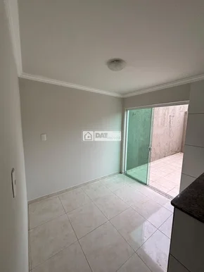 Sobrado Semimobiliado Na Ronda