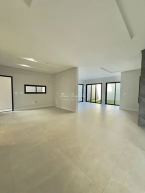 Condomínio Vale Dos Vinhedos - Sobrado à Venda - Oficinas