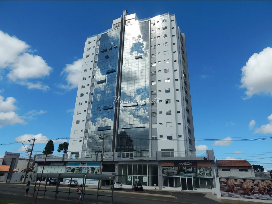 Edifício Renoir - Apartamento Semimobiliado - Centro