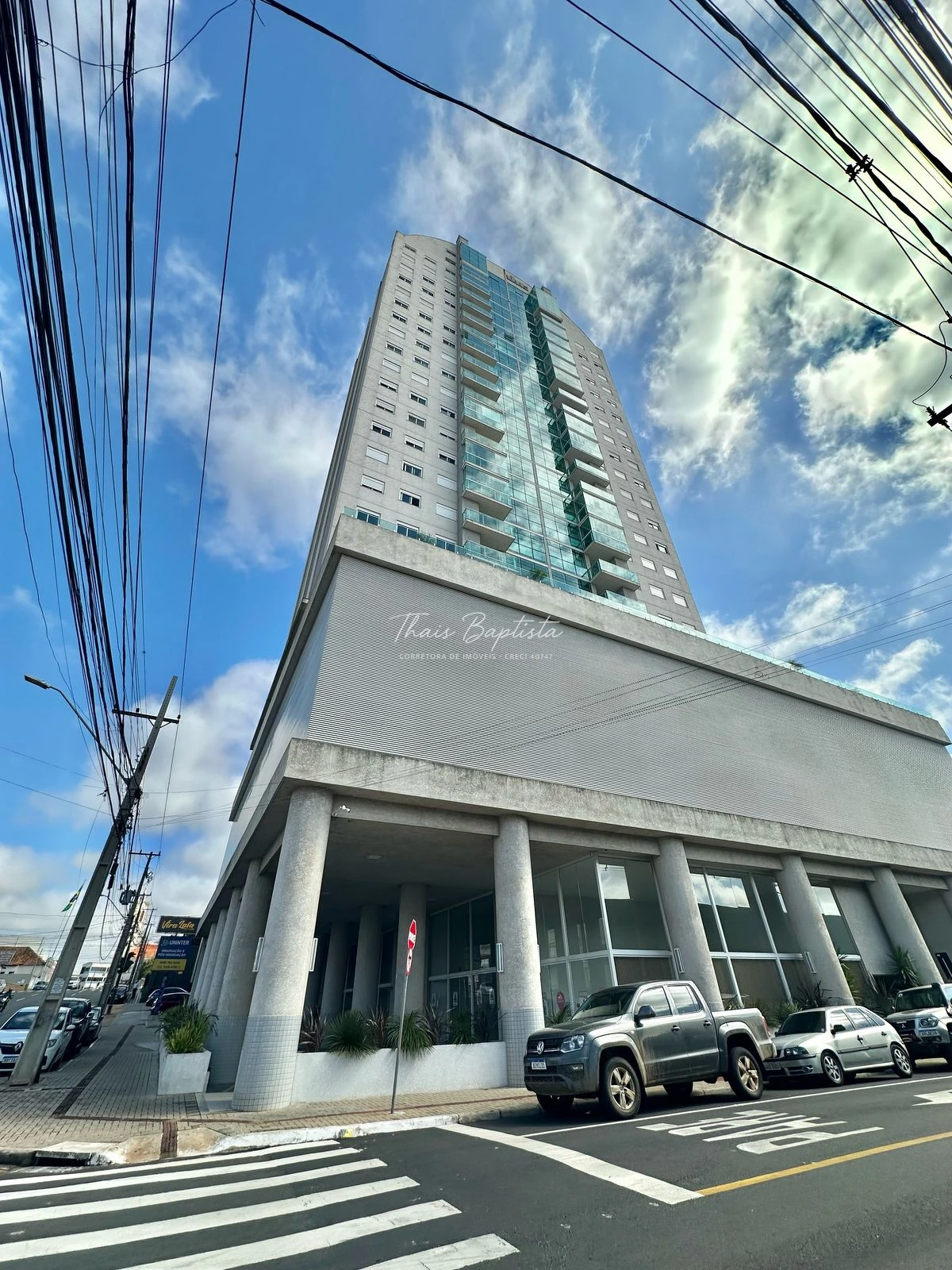 Edifício Oásis Palace  - Apartamento á Venda  - Uvaranas