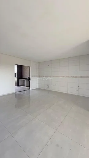 Sobrado á Venda  -  Jardim Carvalho