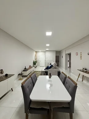 Edificio Estrela Da Manhã - Apartamento á Venda - Centro