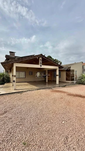 Casa à Venda - Oficinas