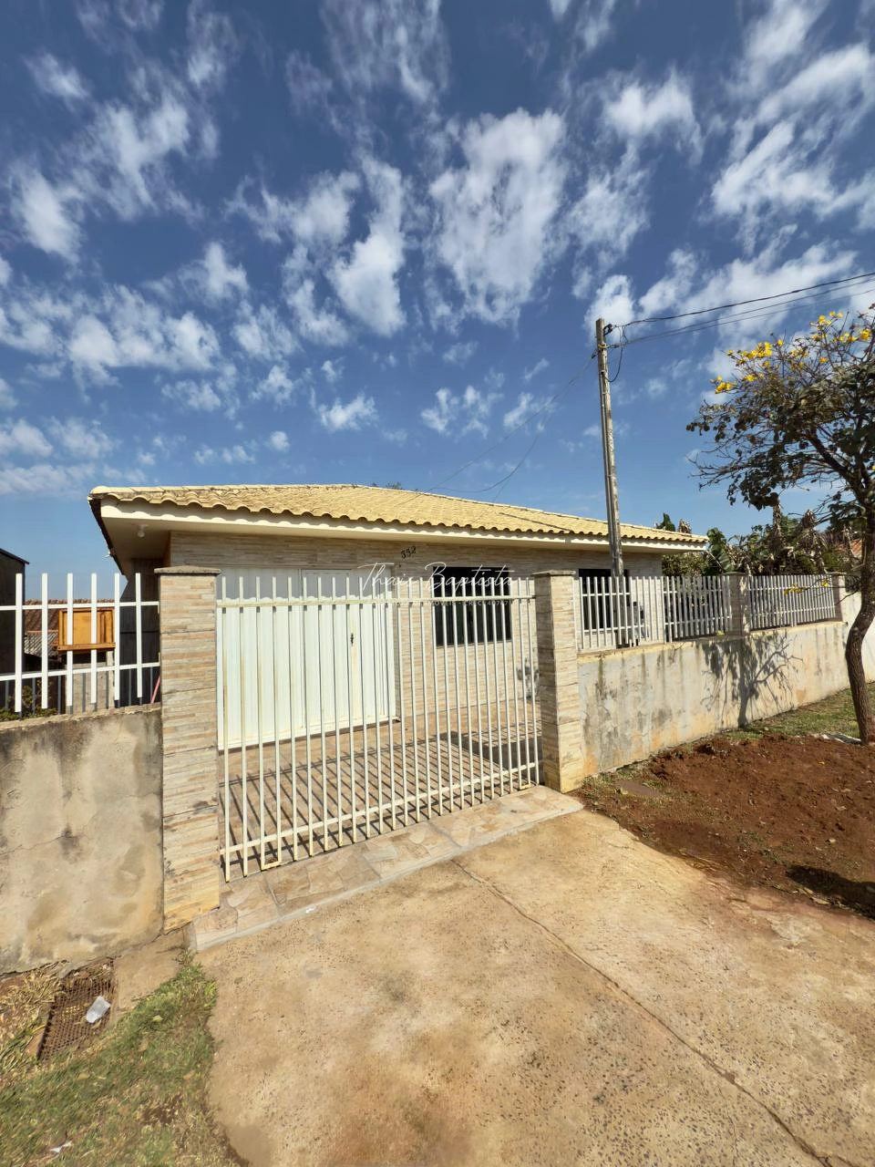 Casa á Venda  - Vila Borato