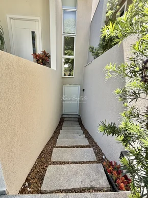 Condomínio Villa Toscana - Sobrado à Venda - Oficinas