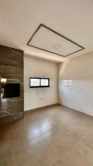 <strong>CASA MÉDIO PADRÃO - LE PARC</strong>