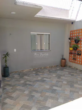 Casa à Venda - Uvaranas