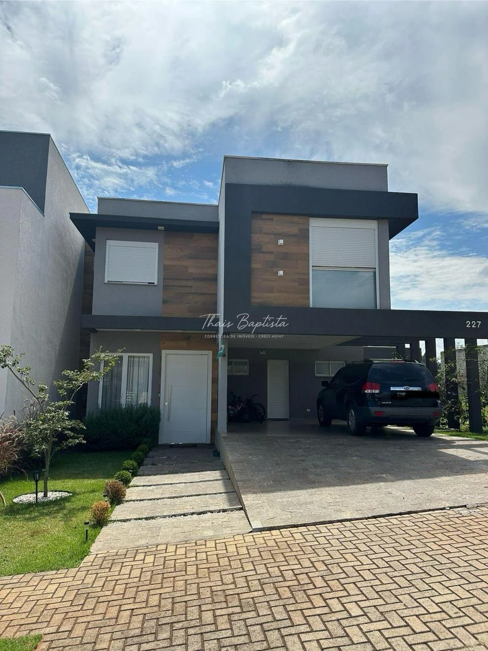 Condomínio Vale Dos Vinhedos - Sobrado á Venda  - Oficinas