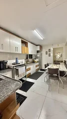 <strong>CASA À VENDA - UVARANAS</strong>