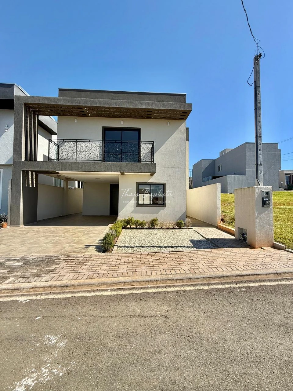 Condomínio Ecoville - Sobrado A Venda - Contorno