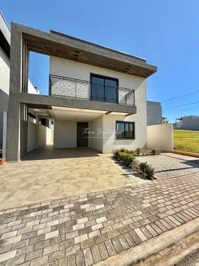 Condomínio Ecoville - Sobrado A Venda - Contorno