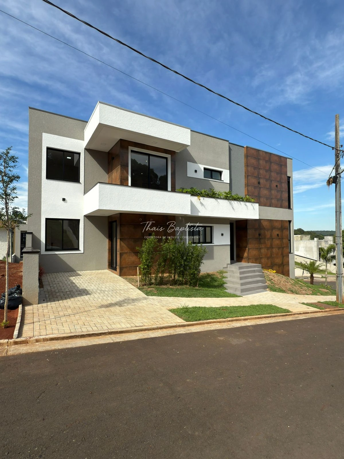 Condomínio Vale Dos Vinhedos - Sobrado à Venda - Oficinas