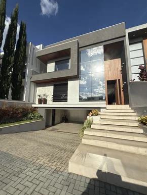 Sobrado à Venda - Condomínio Villa Toscana - Oficinas