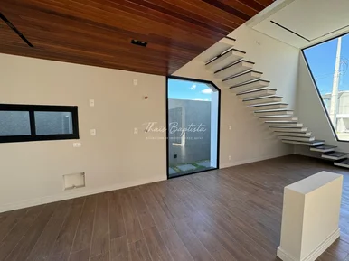 Condomínio Fontana Di Trevi - Sobrado à Venda - Jd Carvalho