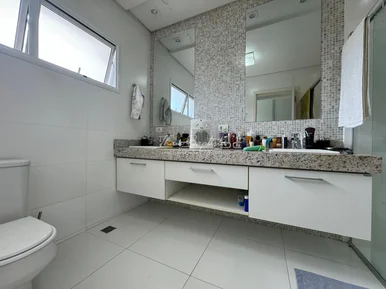 Condomínio Parque Dos Franceses - Sobrado à Venda - Oficinas